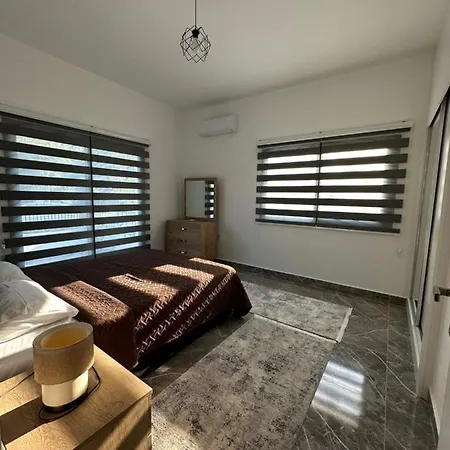 Ozbilge Kyrenia (Northern Cyprus)