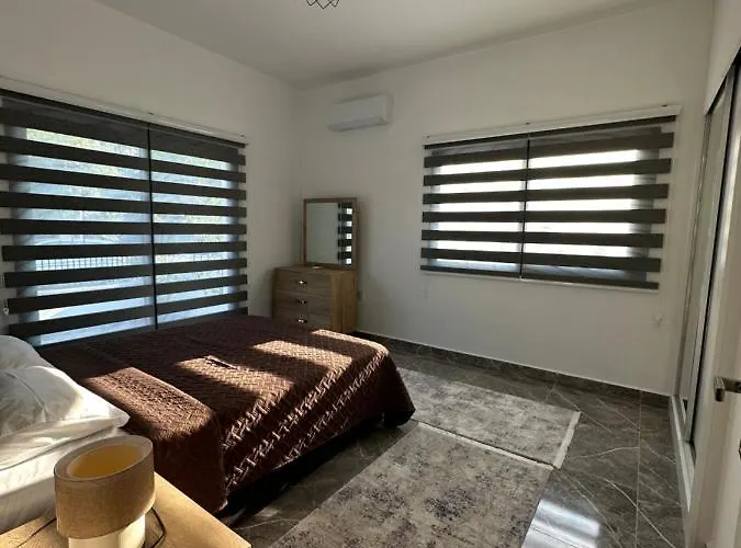 Ozbilge Kyrenia (Northern Cyprus)