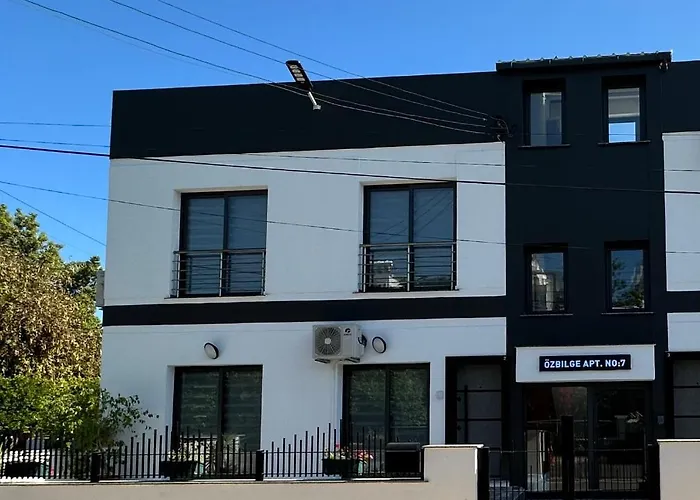 Ozbilge Kyrenia (Northern Cyprus)